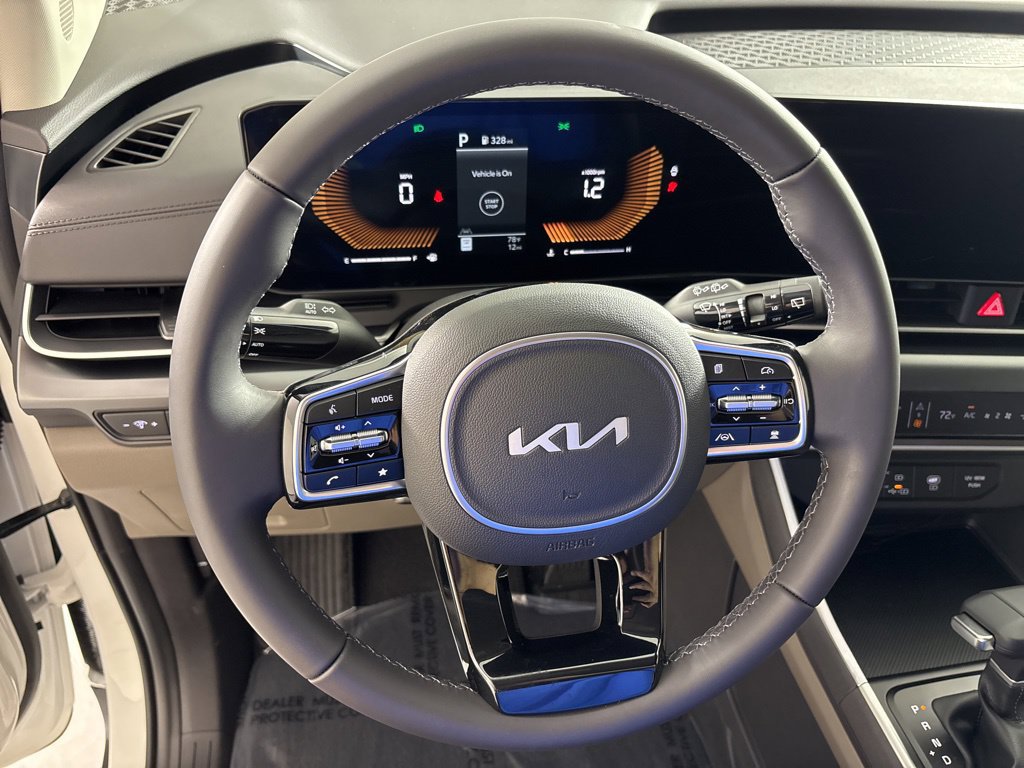 New 2026 Kia Carnival FWD image 26