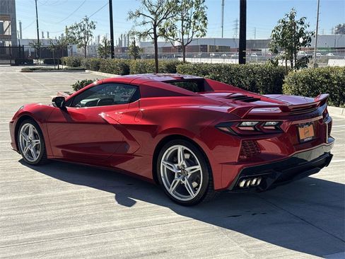 Used 2023 Chevrolet Corvette Stingray Premium Conv w/ Z51 Performance Package image 5