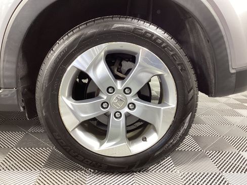 Used 2017 Honda HR-V EX image 11