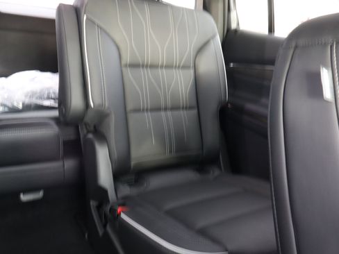 New 2026 Buick Enclave Avenir w/ Super Cruise Package image 12