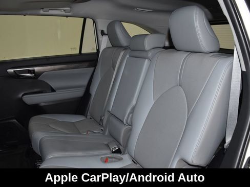 Used 2020 Toyota Highlander Limited AWD/4WD image 31