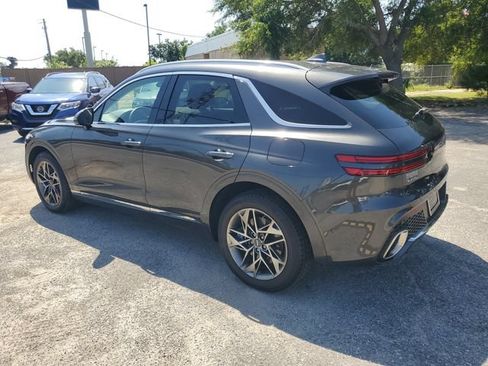 Used 2023 Genesis GV70 2.5T w/ Advanced Package AWD/4WD image 3