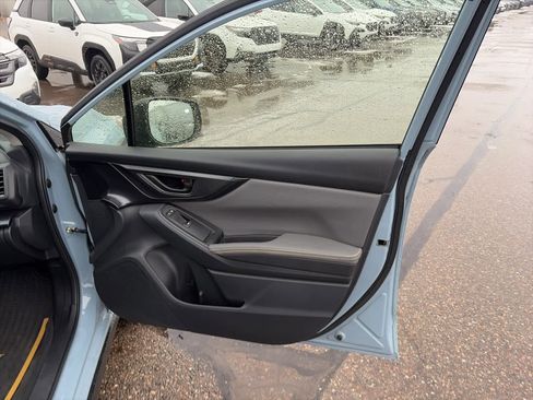 Used 2022 Subaru Crosstrek 2.5i Sport w/ Moonroof Package image 16