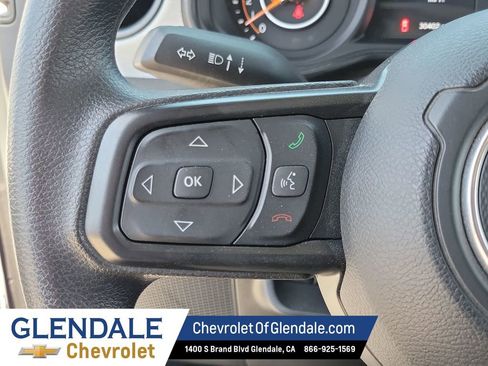 Used 2025 Jeep Gladiator Sport AWD/4WD image 31