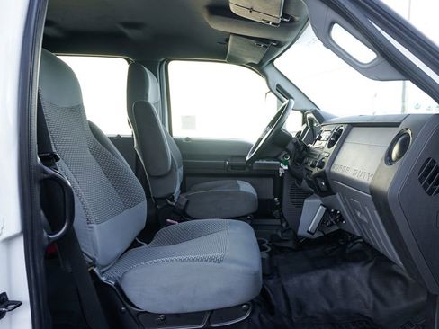 Used 2016 Ford F650 2WD Crew Cab Super Duty image 48