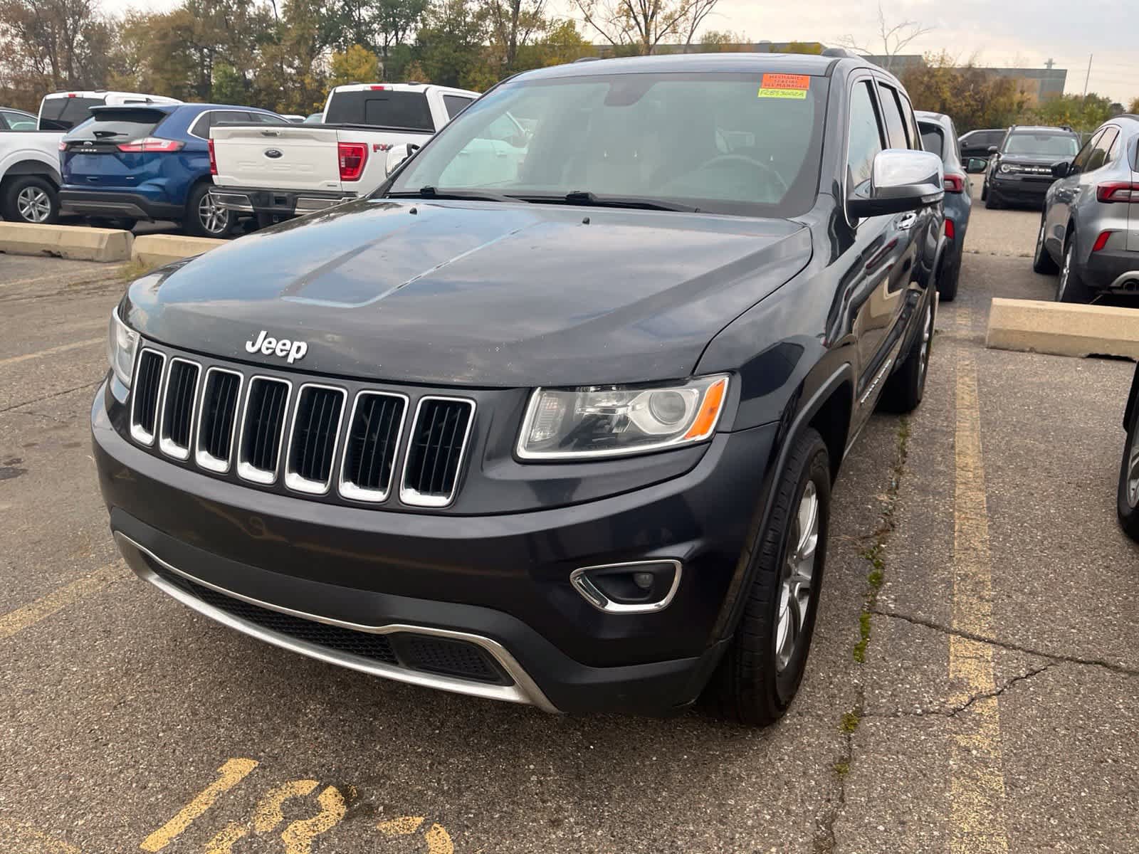 Used 2015 Jeep Grand Cherokee Limited AWD/4WD image 3