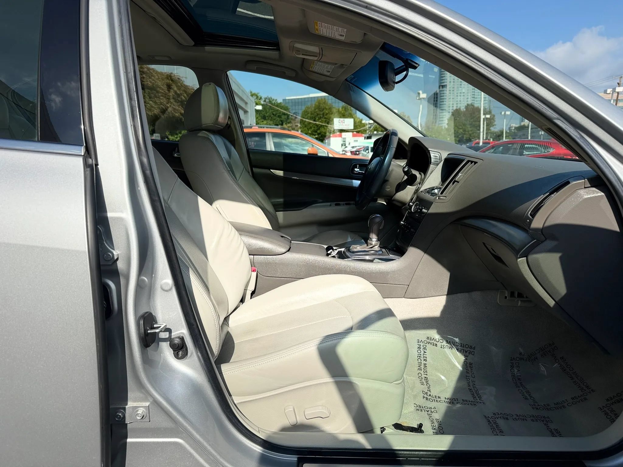 Used 2010 INFINITI G37 Journey w/ Premium Pkg RWD image 36