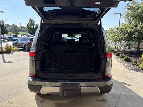 Used 2024 Lexus GX 550 AWD/4WD image 32