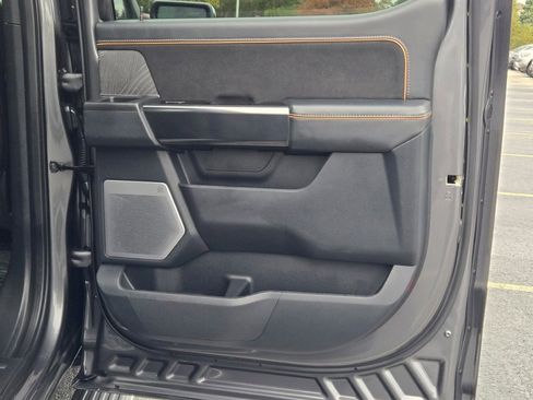 Certified 2022 Ford F150 Platinum w/ Equipment Group 701A High image 8