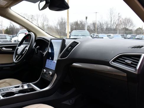 Used 2024 Ford Edge SEL w/ Convenience Package AWD/4WD image 14