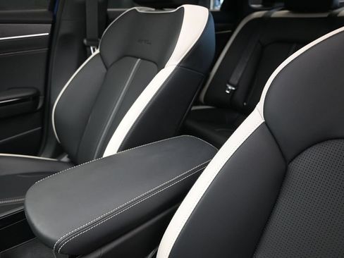 Used 2026 Kia K5 GT-Line w/ GT-Line Premium Package FWD image 14