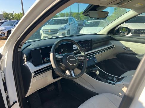 Used 2025 Hyundai Tucson SEL FWD image 20