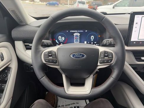 New 2026 Ford Explorer Active w/ Active Comfort Package image 23