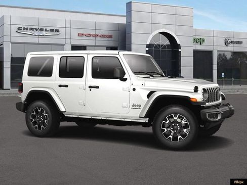 New 2025 Jeep Wrangler Unlimited Sahara w/ Technology Group AWD/4WD image 10