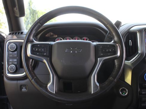Used 2020 Chevrolet Silverado 1500 RST AWD/4WD image 8