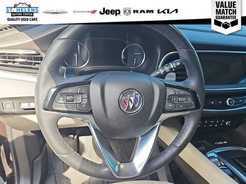 Used 2023 Buick Enclave Avenir w/ Avenir Technology Package AWD/4WD image 16