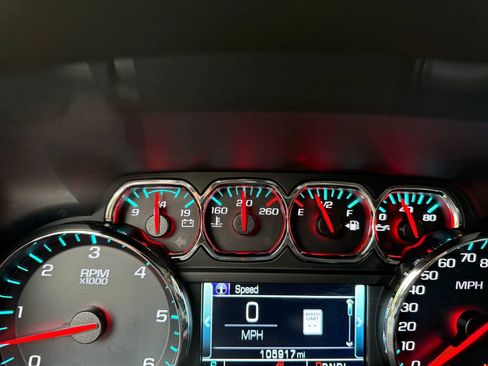 Used 2019 Chevrolet Tahoe LT image 12