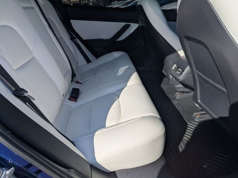 Used 2020 Tesla Model 3 Long Range image 13