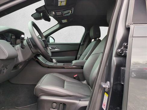 Used 2026 Land Rover Range Rover Velar Dynamic SE image 14