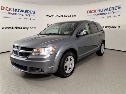Used 2009 Dodge Journey SXT w/ Chrome Appearance Group