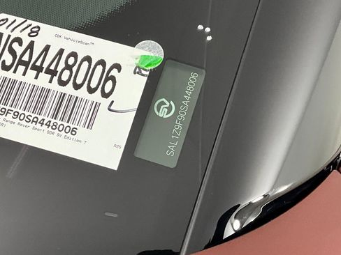 Used 2025 Land Rover Range Rover Sport SV Edition Two image 9