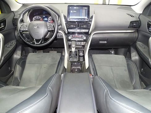 Used 2024 Mitsubishi Eclipse Cross SE image 30