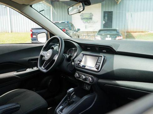 Used 2025 Nissan Kicks Play S FWD image 14