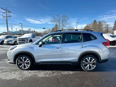 Certified 2023 Subaru Forester Limited image 10