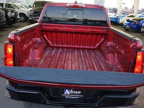 Used 2025 Chevrolet Colorado Trail Boss AWD/4WD image 23