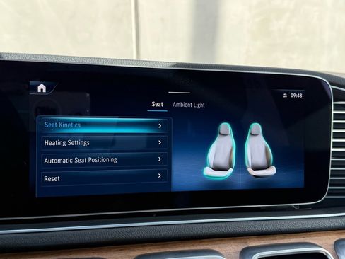 Used 2026 Mercedes-Benz GLE 350 4MATIC image 13