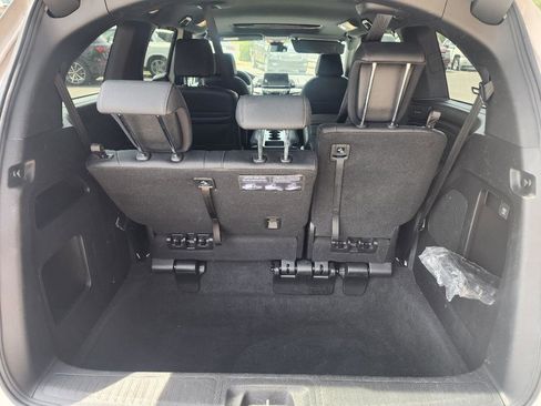 Used 2025 Honda Odyssey Sport-L image 5