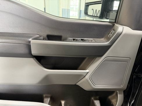 Used 2024 Ford F250 XL w/ STX Appearance Package image 9