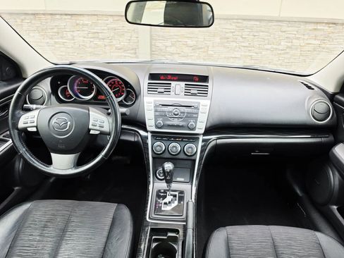 Used 2009 MAZDA MAZDA6 i Touring w/ Moonroof & Bose Pkg FWD image 13