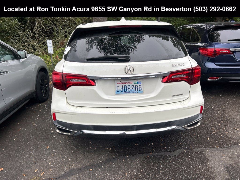 Used 2017 Acura MDX w/ Technology Package AWD/4WD image 4
