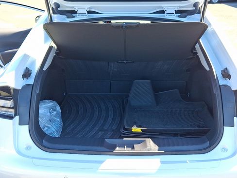 Certified 2024 Toyota Prius Prime image 28