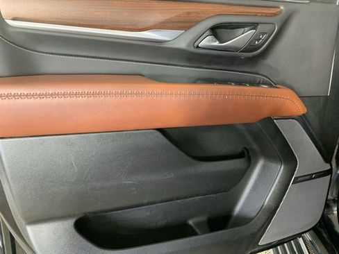 Used 2024 GMC Yukon XL Denali Ultimate image 31