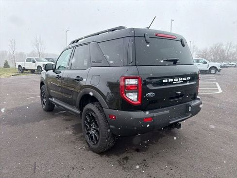 Used 2025 Ford Bronco Sport Badlands image 14