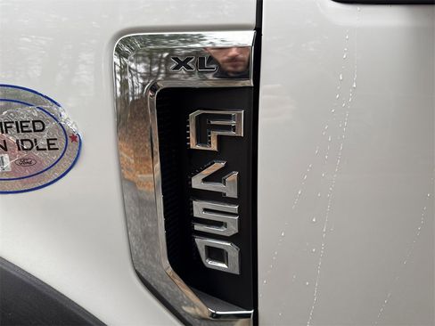 Used 2021 Ford F450 XL w/ Power Equipment Group image 13