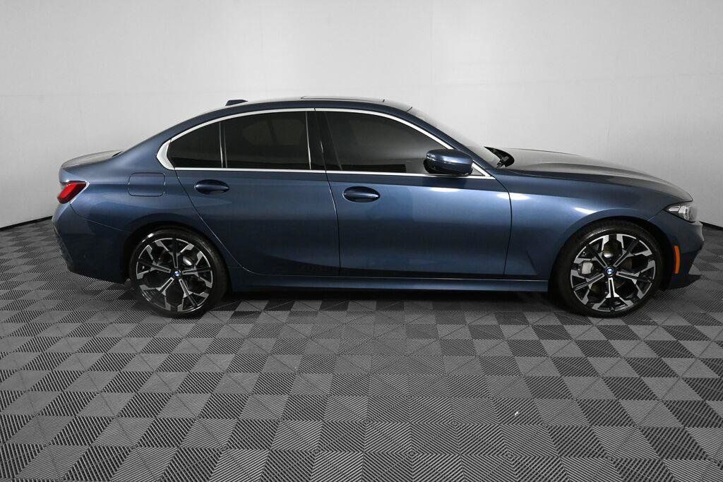 Used 2025 BMW 330i Sedan RWD image 15