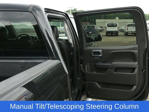Used 2018 Chevrolet Silverado 1500 LTZ AWD/4WD image 35