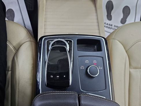 Used 2017 Mercedes-Benz GLE 350 image 33