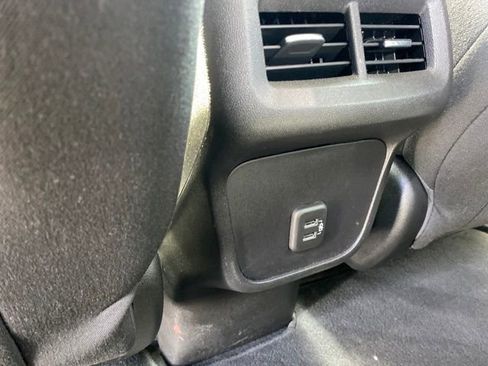 Certified 2024 Chevrolet Equinox LT image 18