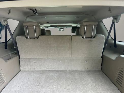 Used 2018 GMC Yukon XL SLT w/ HD Trailering Package RWD image 14