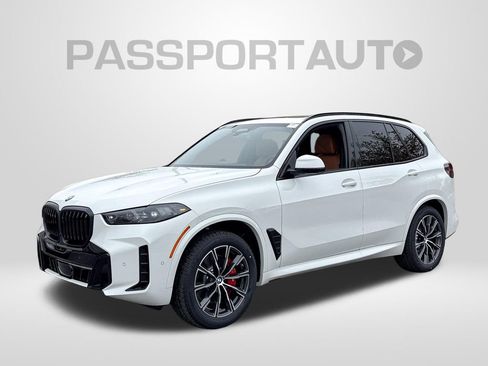 New 2026 BMW X5 xDrive40i w/ M Sport Package AWD/4WD image 1