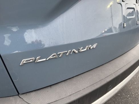 Used 2024 Ford Escape Platinum image 8