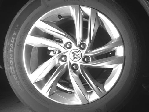 Used 2025 Buick Envista Preferred FWD image 18