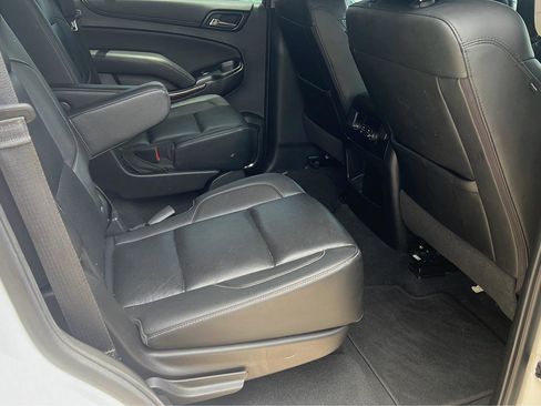 Used 2020 GMC Yukon SLT image 28