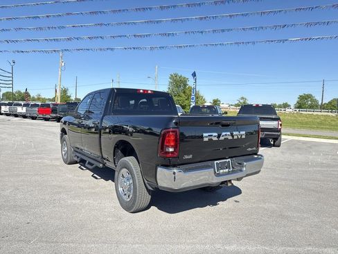 Used 2025 RAM 2500 Tradesman w/ Chrome Appearance Group AWD/4WD image 12