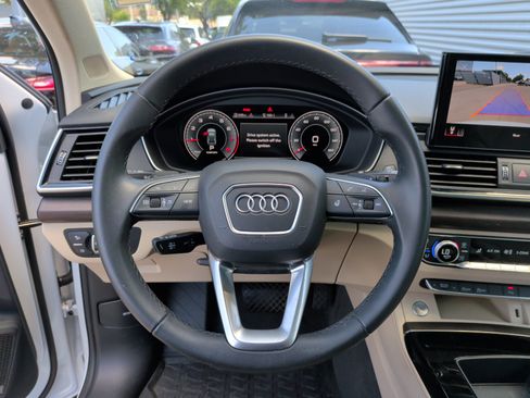 Certified 2023 Audi Q5 2.0T Premium Plus w/ Premium Plus Package AWD/4WD image 17