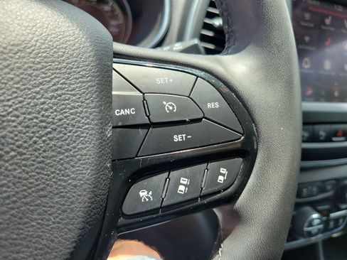 Used 2023 Jeep Cherokee Altitude Lux AWD/4WD image 20